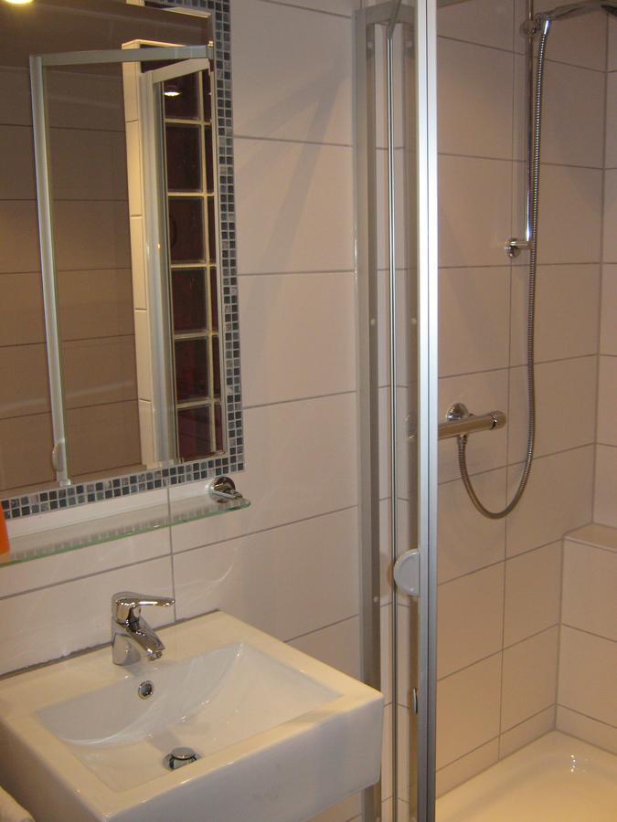 Gaestehaus Schneider Brauneberg Exteriör bild